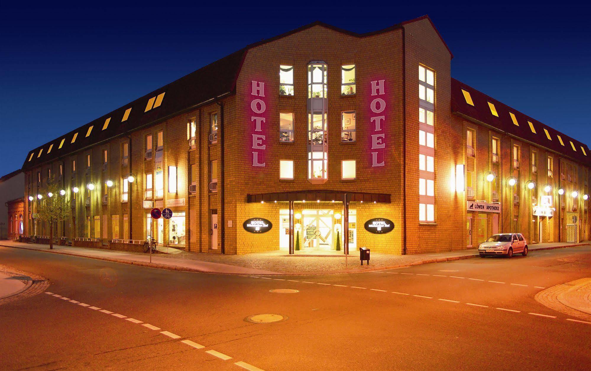 Hotel Maerkischer Hof Luckenwalde Exterior photo